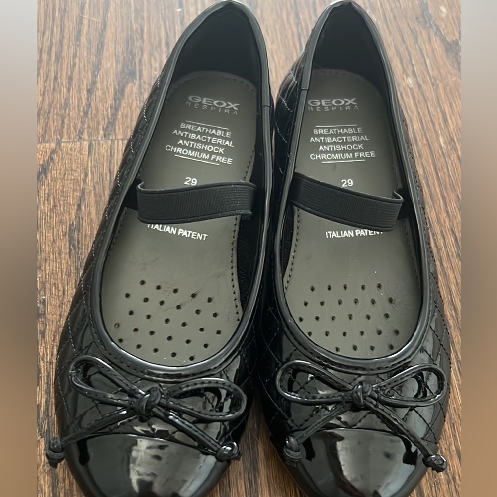 GEOX Tddler Girls Black Ballet Flats - Size 11 / Size 29